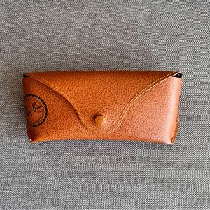 Brown ray ban case Like New